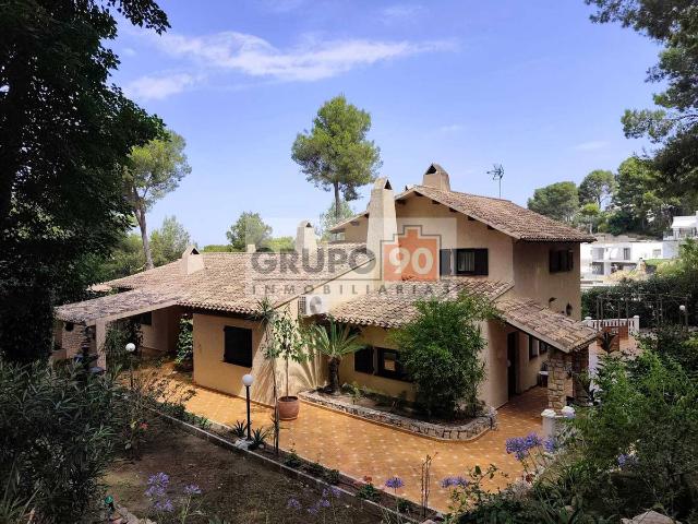 Casa chalet en Venta en El Bosque