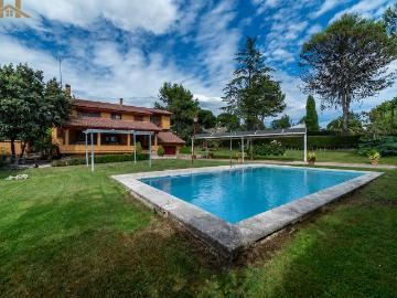Casa chalet en Venta en El Bosque