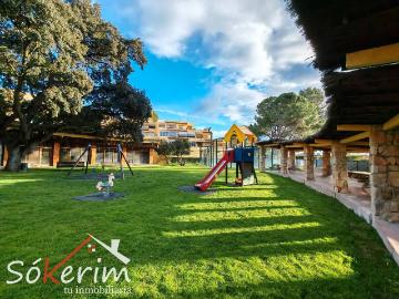 Avenida Principe de Asturias, Madrid, Pinares Llanos