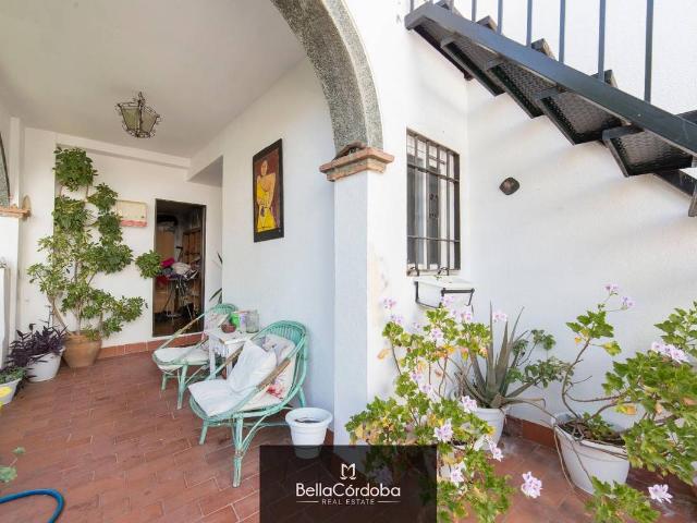 Casa chalet en Venta en El Brillante El Naranjo El Tablero