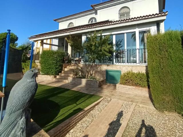 Casa chalet en Venta en El Brillante El Naranjo El Tablero