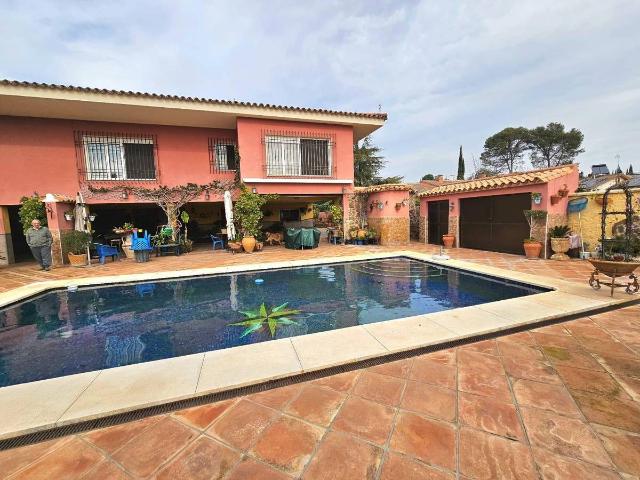 Casa chalet en Venta en El Brillante El Naranjo El Tablero