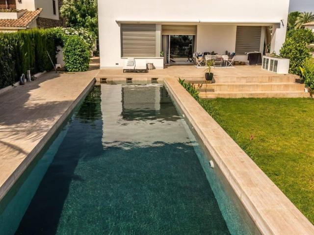 Casa chalet en Venta en El Brillante El Naranjo El Tablero