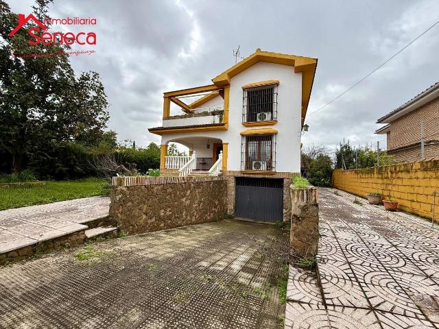 Casa chalet en Venta en El Brillante El Naranjo El Tablero