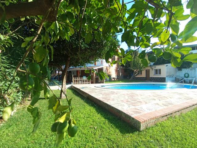 Casa chalet en Venta en El Brillante El Naranjo El Tablero
