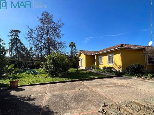 Casa chalet en Venta en El Brillante El Naranjo El Tablero