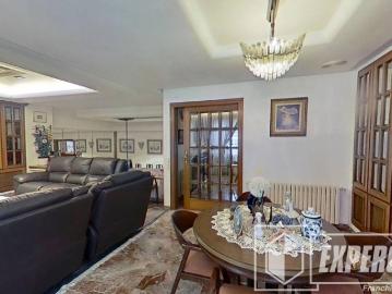 Villa en venta en Canterería - Jardín, Balcón