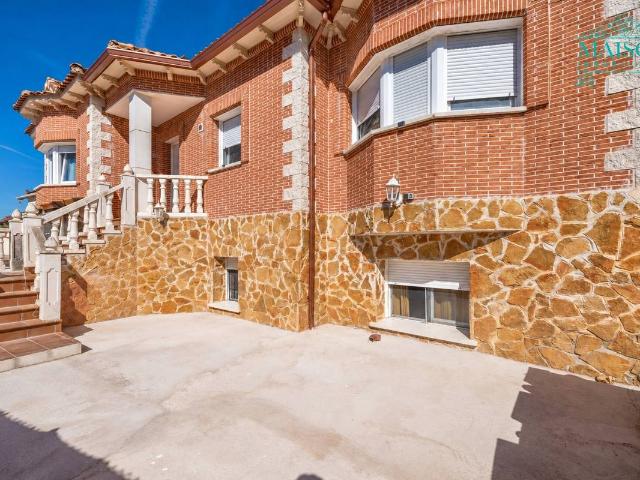 Casa chalet en Venta en El Casar