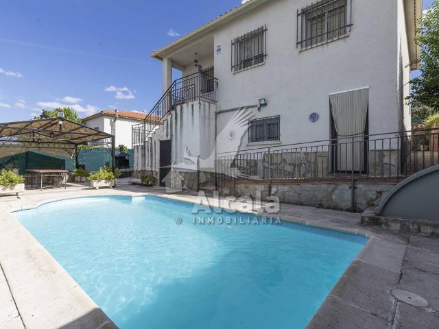 Casa chalet en Venta en El Casar de Escalona