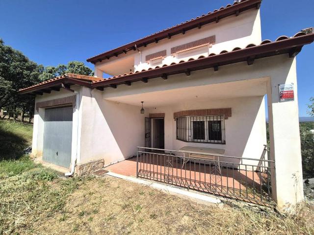 Casa chalet en Venta en El Casar de Escalona