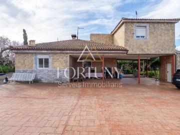 Casa chalet en Venta en El Catllar