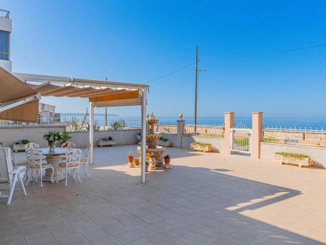 Casa chalet en Venta en El Coll d'en Rabassa