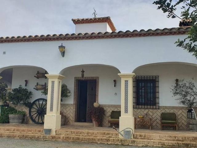 Casa chalet en Venta en El Coronil