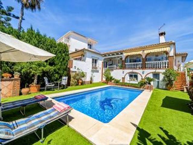 Casa chalet en Venta en El Faro de Calaburra Chaparral