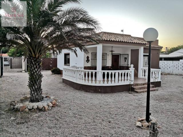 Casa chalet en Venta en El Marenyet