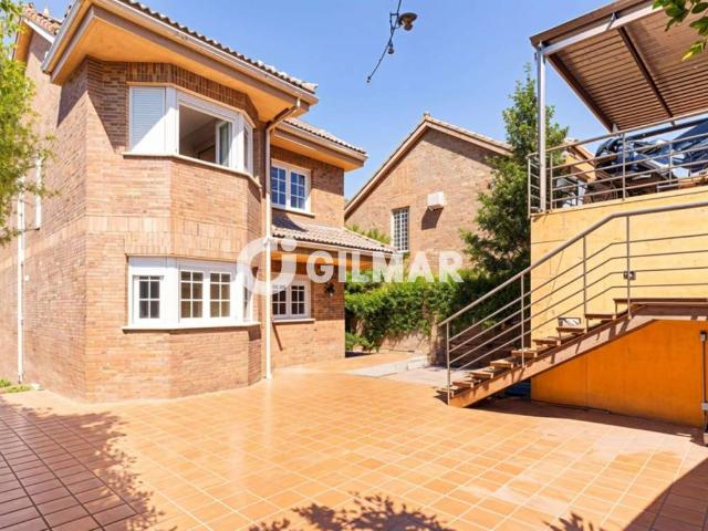 Casa chalet en Venta en El Monte