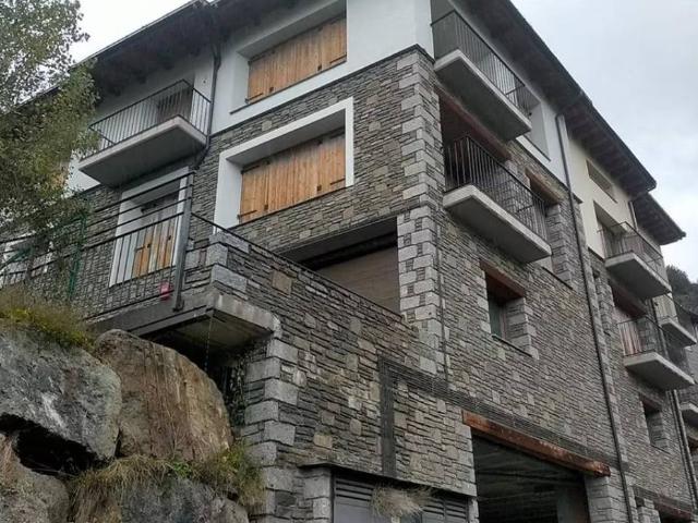 Casa chalet en Venta en El Pont de Suert