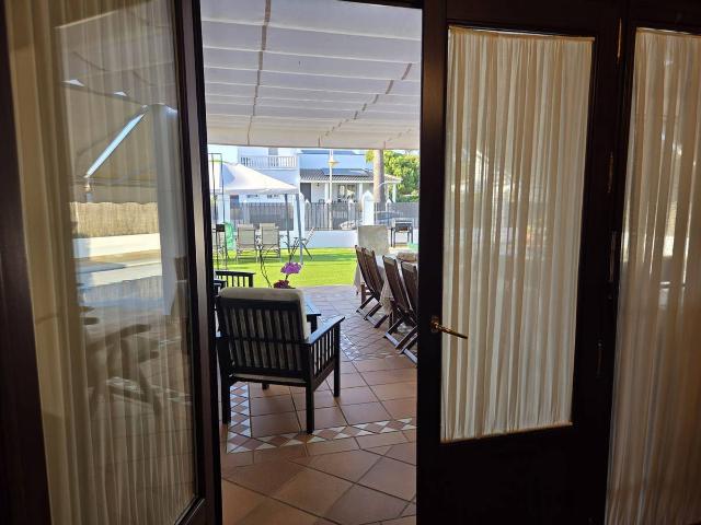 Casa chalet en Venta en El Portil
