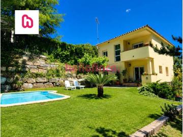 Casa chalet en Venta en El Racó Sant Feliu del Racó