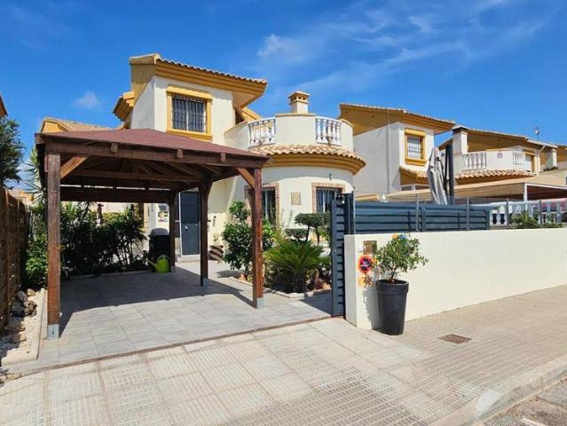 Casa chalet en Venta en El Raso