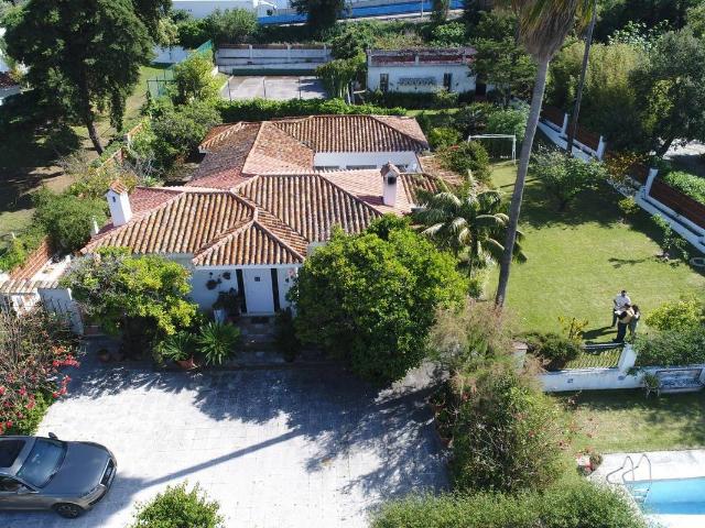 Casa chalet en Venta en El Rinconcillo