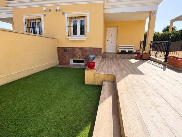 Casa chalet en Venta en El Rocío La Milagrosa