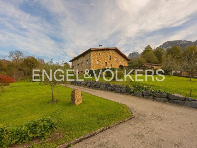 Casa chalet en Venta en Elorrio