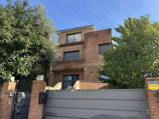 Casa chalet en Venta en Els Avets Can Serrafossà Ximelis