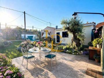 Plaça de l'Agricultura, N'oriol, Can Vallhonrat, Barcelona, Cataluña, Cataluña