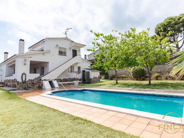 Casa chalet en Venta en Els Masos Els Garrofers