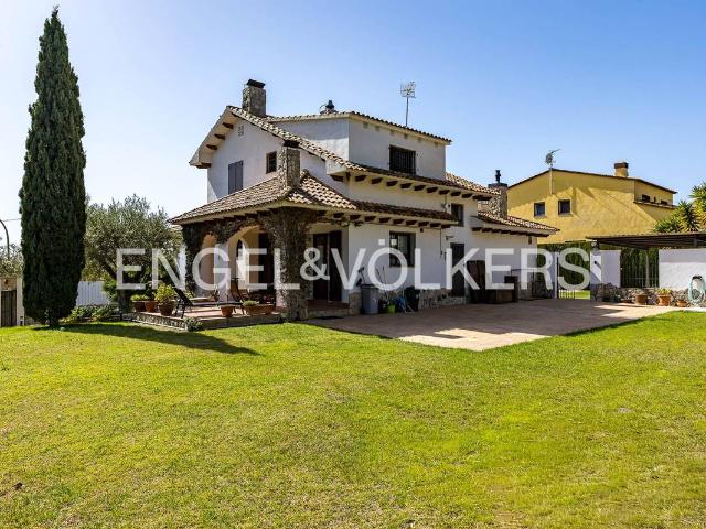 Casa chalet en Venta en Els Masos Els Garrofers