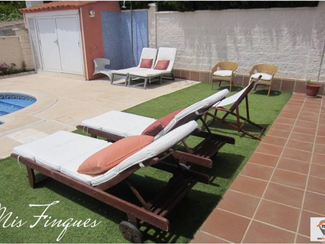 Casa chalet en Venta en Els Masos Els Garrofers