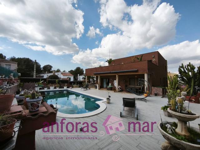 Casa chalet en Venta en Els Munts