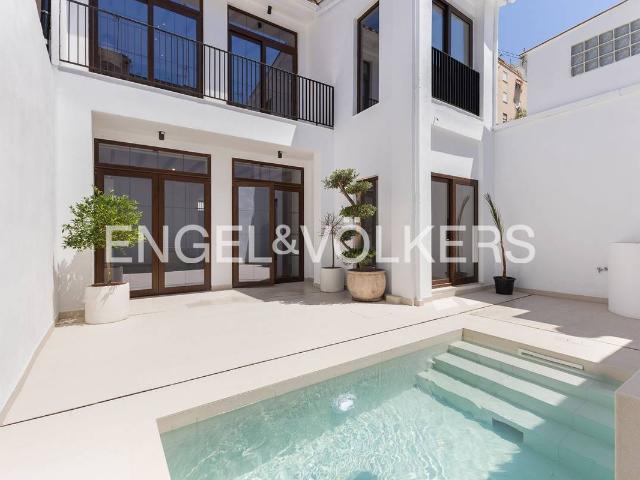 Casa adosada en Venta en En Corts Doctor Waksman