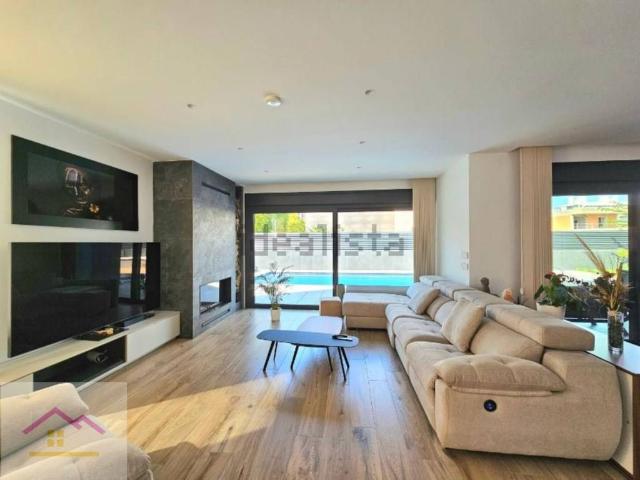 Casa chalet en Venta en Ensanche Río Júcar