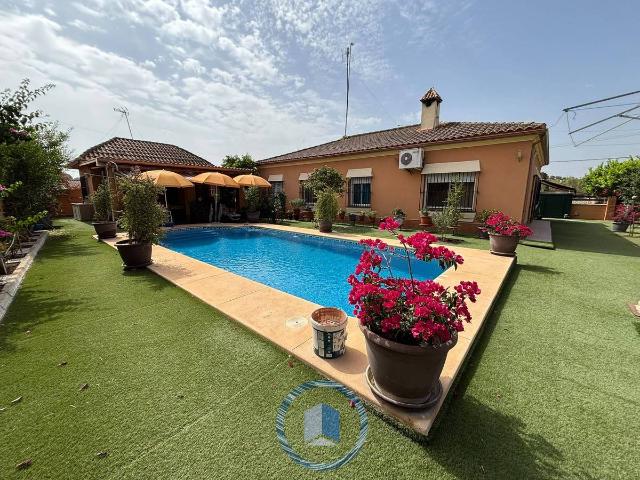 Casa chalet en Venta en Entrenúcleos