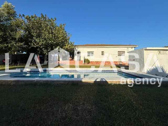 Casa chalet en Venta en Entrenúcleos