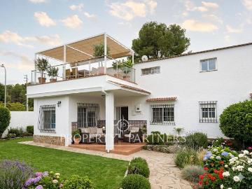 Casa chalet en Venta en Entrepinos