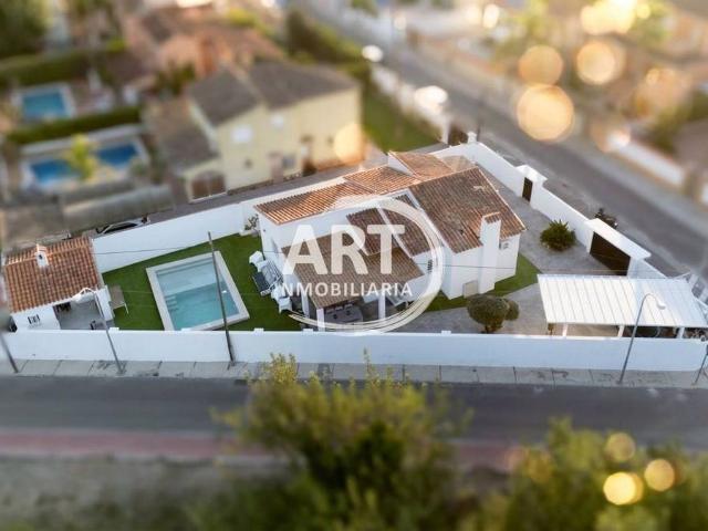 Casa chalet en Venta en Entrepinos