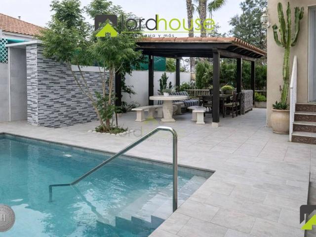 Casa chalet en Venta en Escucha