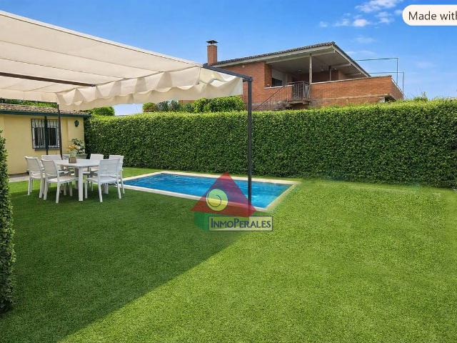 Casa chalet en Venta en Escalona