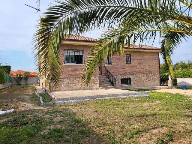Casa chalet en Venta en Escalona
