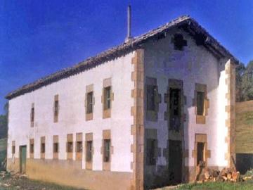 Casa chalet en Venta en Espinosa de los Monteros