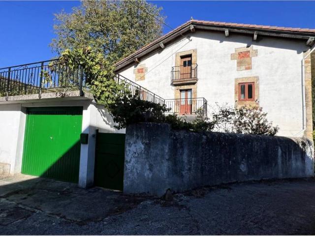 Casa chalet en Venta en Espinosa de los Monteros