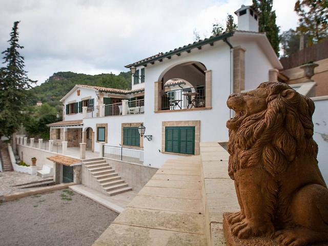 Casa chalet en Venta en Esporles