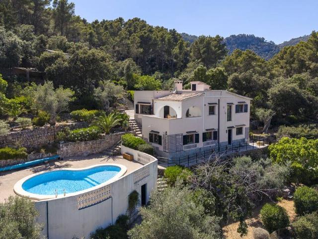 Casa chalet en Venta en Esporles