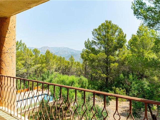 Casa chalet en Venta en Esporles