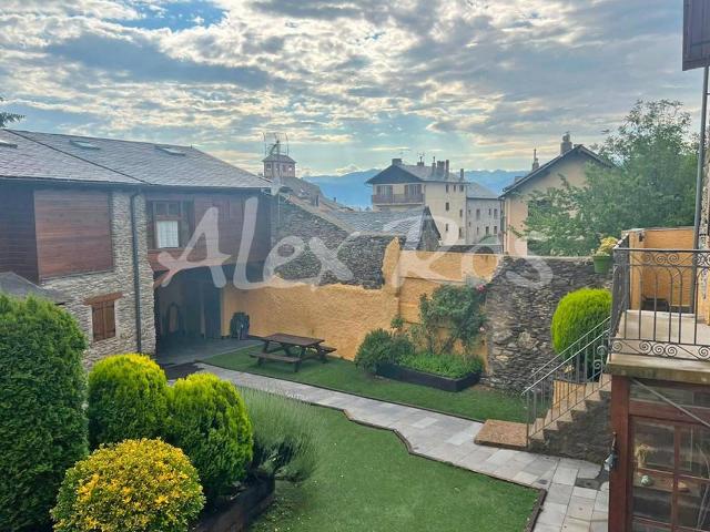 Casa chalet en Venta en Err