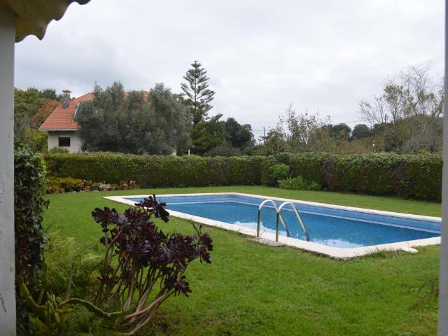 Casa chalet en Venta en Fene