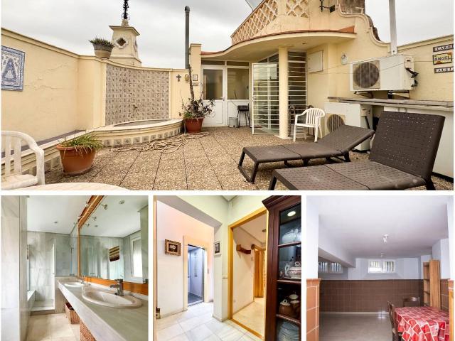 Casa chalet en Venta en Feria